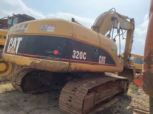 Excavatrice sur chenilles Caterpillar d'occasion 320C, 20T (20 tonnes), performances fiables, pour travaux agricoles et terrassement (modèles 320CL, 320D, 320D2, 320D2L, 320DL) - Product Image 5