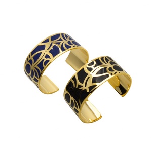 กำไลข้อมือเคลือบทองสแตนเลสแฟชั่นคุณภาพสูงแบบขายส่งปี 2024 - Product Image 2