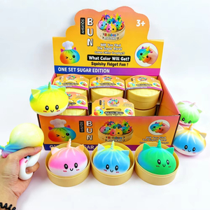 Jouet Squishy Licorne Arc-en-ciel en Gros, Jouet Anti-Stress Simulant un Bouillon de Raviolis pour Soulagement Sensoriel du Stress - Product Image 6