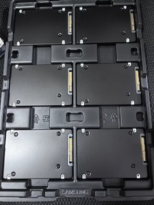 Unidad de estado sólido HORNG SHING usada para PM9A3 U.2 960G B7C SATA 6Gbps SSD - Product Image 4