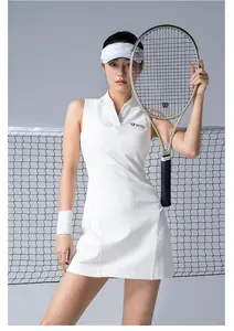 Vestido de tênis leve para mulheres, roupa esportiva 2 em 1 sem mangas plissada para academia, polo e golfe com decote em V