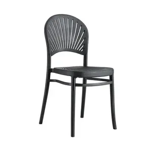 Chaise en plastique meubles de jardin chaise de salle à manger en rotin en plastique chaise en rotin d'extérieur