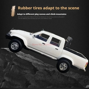 Voiture de drift RC SJY-D64-1 1:16, électrique 2.4G 4x4 télécommandée avec câble USB et pièces métalliques, pour intérieur/extérieur, cadeau pour adulte - Product Image 4