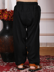 Conjunto de Kurta y Pijama Negro Estampado para Niños, Ropa Étnica Tradicional para Fiestas, Bodas, Atuendo Cómodo y Elegante - Product Image 5