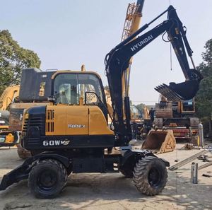 Excavadora de Ruedas Hyundai de 6 Toneladas de Segunda Mano, Máquina Excavadora Usada R60W R60W-7 R60W-8 60VS Fabricada en Corea con Certificación CE - Product Image 1