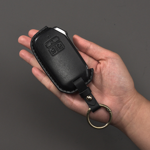 Funda de Cuero para Llave de Coche <span class=keywords><strong>Kia</strong></span> 2024 <span class=keywords><strong>Sportage</strong></span> <span class=keywords><strong>2023</strong></span> Niro Hybrid 2021 Sorento MQ4 2022 EV6 <span class=keywords><strong>GT</strong></span>-<span class=keywords><strong>Line</strong></span> K8 V6 7 Botones - Product Image 1
