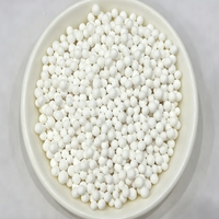 Billes d'alumine activée Al2O3, taille 35 mm, hauteur de couche 50-100 mm, pureté 93,5 %, déshydratant de qualité industrielle et alimentaire