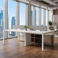 Poste de travail en cubicle pour 4 personnes, bureau informatique moderne en bois, station de travail avec cloison pour employés, ensemble de mobilier de table pour personnel