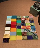 Tuiles de Mahjong personnalisées avec votre illustration imprimée sur une face, options de conception avec impression intérieure en acrylique et dos en bois incrusté