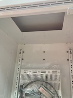 Boîtier de commande YanGao, boîtier de commande en acier personnalisé non standard avec capuchon anti-pluie et trous de ventilation IP65
