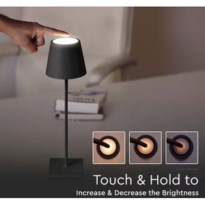 Lámpara de mesa LED regulable recargable de 3W de metal negro - Product Image 2