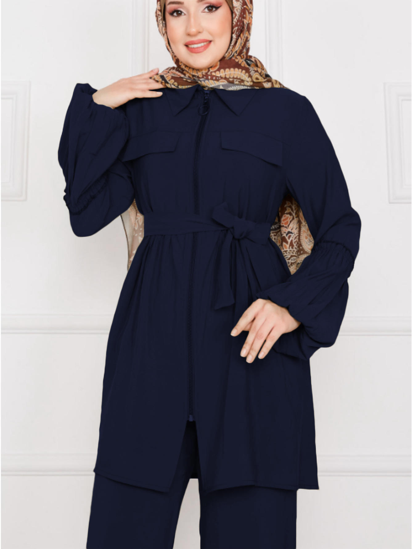 สีน้ำเงินกรมท่า