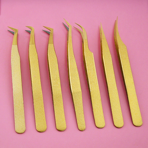 Cils Pince à épiler à pointe en fibre dorée personnalisée Pince à épiler à pointe en fibre Pince à épiler à 90 degrés pour l'extension des cils - Product Image 1