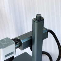 Basso costo di spedizione 20W 30W integrato mini stampante laser pieghevole portatile in fibra macchina per incisione laser per metallo e non-metallo