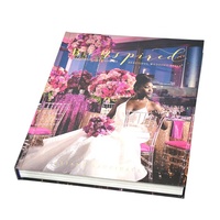 Livre de table basse à couverture rigide personnalisée Livre photo d'art de mariage avec panneau duplex ondulé enduit Imprimerie de livres de Chine