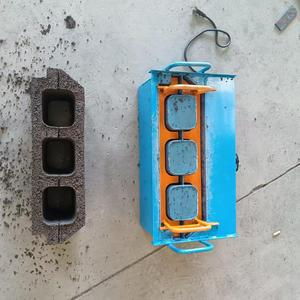 Máquina manual para fabricar ladrillos de ceniza volante, máquina de formación de bloques de hormigón huecos con método de vibración de arena, componentes de molde para adoquines. - Product Image 3