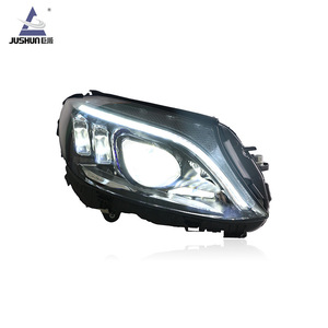 15-21 Mercedes-Benz Classe C W205 LED Daytime Running Lens Assembly pour les modèles C180 et C200 - Product Image 3