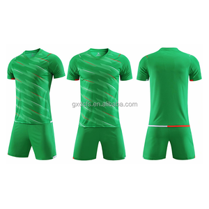 ชุดฟุตบอล 26 ชิ้น แบบกำหนดเอง สำหรับผู้ใหญ่ ชุดกีฬาฝึกซ้อม แข่งขันระดับมืออาชีพ บริการ OEM เสื้อเจอร์ซีย์ คอกลม แขนสั้น - Product Image 2