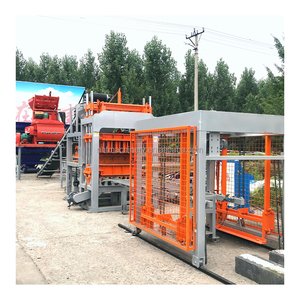 Giá máy làm gạch tự động QT5-15, máy tạo khuôn gạch lát liên kết xi măng thủy lực, máy làm gạch rỗng tự động - Product Image 1