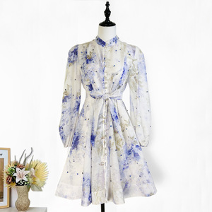 Vestidos de moda para mujer con cuello alto, estampado vintage, manga larga gruesa y manga farol con lazo - Product Image 2