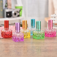 Mini flacon de parfum vide 10 ml avec bouchon à vis, flacons testeurs de parfum créatifs, design cube d'eau avec couleurs transparentes et dégradées