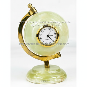 Reloj de Escritorio Analógico de Cuarzo Ónix con Forma de Globo Terráqueo Verde Claro de 5,6 Pulgadas - Product Image 1