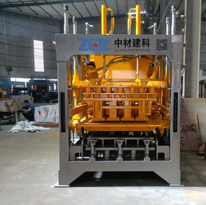Maquinaria <span class=keywords><strong>para</strong></span> Fabricar Bloques <span class=keywords><strong>de</strong></span> Hormigón, Ladrillos ICF y Bloques Huecos <span class=keywords><strong>de</strong></span> Cemento <span class=keywords><strong>para</strong></span> Construcción en Rusia, Marca ZCJK - Product Image 1