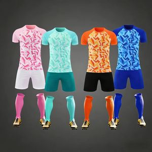 2026 Unisex Özel Spor Eğitim Seti Süblimasyon Baskılı Boş Tişört Futbol Forması Otomatik Kesim Özel Tasarım Futbol - Product Image 3