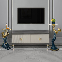 Statue de sculpture moderne légère et luxueuse pour le salon en résine pour fille plateau de rangement pour décoration de la maison pièce décorative élégante