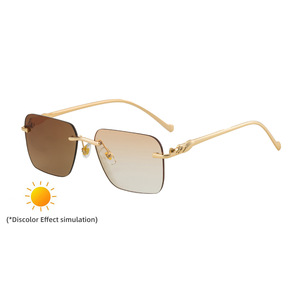 Gafas de Sol Fotocromáticas sin Marco Cuadradas para Mujer Zx 3080, Color Dorado Gris Claro que se Convierte a Gris, Protección UV400 Clase 2, Lentes de Sol de Plástico y Metal - Product Image 4