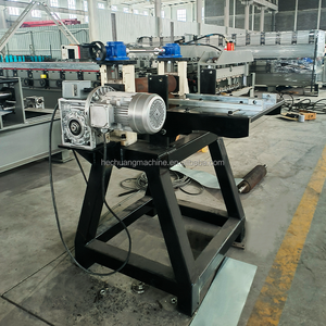 Machine de gaufrage en aluminium et en acier de haute qualité pour la fabrication de carreaux de produits essentiels - Product Image 2