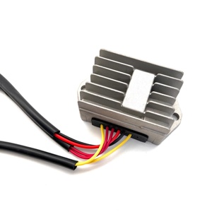 <span class=keywords><strong>Ducati</strong></span> <span class=keywords><strong>Monster</strong></span> 400 600 900 Pantah Energia 748 900 750 916 SuperSport 350 Régulateur de tension Systèmes électriques de moto - Product Image 3