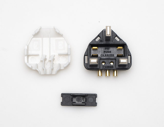Aluminum Indian Bangladesh Pakistan BS1363 Standard Electric Power Cord 13A Fused UK 3 PIN Plug Insert