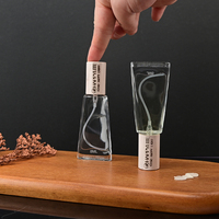Flacon de parfum vide rechargeable en verre de 10 ml, forme unique, avec pompe pulvérisatrice, bouchon en bois, conteneur de parfum cosmétique portable pour voyage