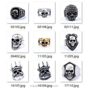 Anelli Punk Biker in Acciaio Inox Placcato Oro 18K con Design Teschio e Zirconi, Personalizzabili per Regali - Product Image 2