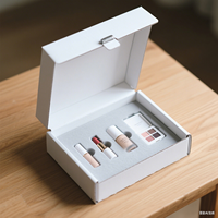 Boîte de papier PR de luxe haut de gamme personnalisée boîte cadeau magnétique avec stratification mate gaufrage éponge doublure matériaux recyclés