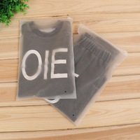 Sacs d'Emballage Poly Ziplock en Plastique Givré avec Fermeture Éclair, Logo Imprimé en Usine, Personnalisés pour Vêtements
