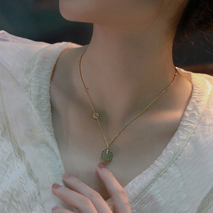 Luxury Jewelry Hetian Jade <strong>Emerald</strong> Round Buckle Jade <strong>Beads</strong> Chain Necklaces Mother's Day Gift Luck Hetian Jade Girls Collar - Product Image 2
