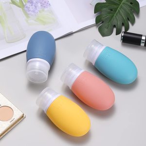 Bouteilles de voyage en silicone anti-fuite, conteneurs approuvés. Flacons de voyage haut de gamme pour shampoing avec ventouses - Product Image 5