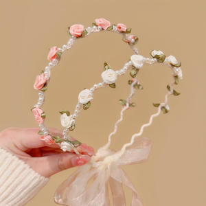 Bandeau pour Cheveux Enfant, Couronne Princesse Fleurie Perles Anciennes, Guirlande Bébé, Accessoire Coiffure Doux pour Fille - Product Image 1