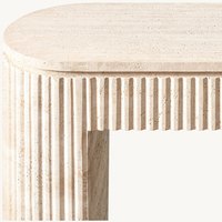 Table console de salon en travertin de style rétro Wabi-Sabi, design personnalisé KUMUSI, pour villa et hôtel