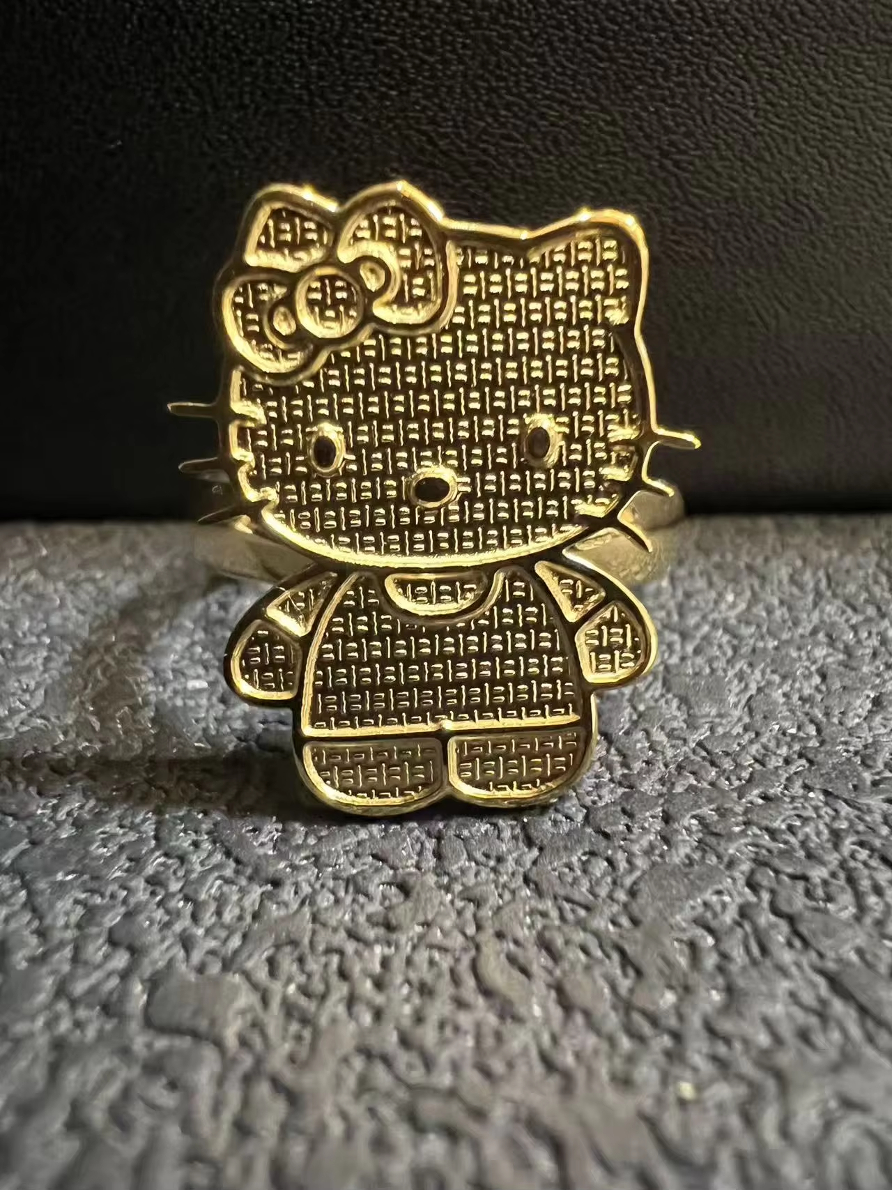 Gold HK18MM