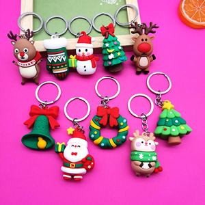 Porte-clés de la série Père Noël de dessin animé, pendentif créatif en PVC souple, idéal pour les fêtes, petit cadeau, type mousqueton - Product Image 2