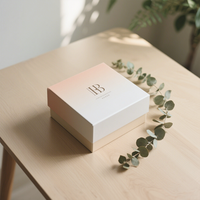 Boîte en carton de luxe rigide et personnalisée avec couvercle, boîte de papier d'aluminium doré et argenté pour parfum cosmétique présentation élégante