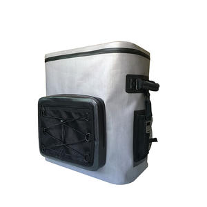 Sac isotherme portable 30L avec logo personnalisé pour déjeuner et vin avec design rayé pour le camping et la randonnée - Product Image 1