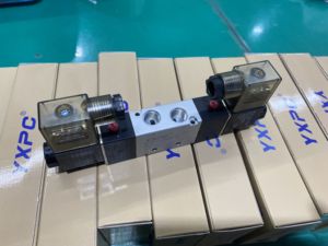 Electroválvula de Bajo Costo 4V220-06, Presión 0.8Mpa, Potencia 3W 4.8W, Bobinas Dobles, <span class=keywords><strong>1</strong></span>/8 <span class=keywords><strong>1</strong></span>/4 Pulgadas, Electroválvula de Control 5/<span class=keywords><strong>2</strong></span>, 24v - Product Image 5