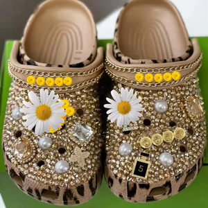 Decoraciones de Zapatos de Lujo Personalizadas al por Mayor, Adornos de Diamantes de Imitación, Dijes de Metal para Zapatos de Diseñador - Product Image 4