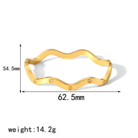 Bracelets en acier inoxydable doré à motif floral pour femmes, bijoux de luxe légers, cadeau 30g, collection Printemps 2025
