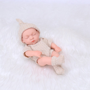 18Cm Mini Reborn Baby Poppen Peuter Pop Kits Echte Baby Poppen Full <span class=keywords><strong>Body</strong></span> 6 Inch Miniatuur Levensechte Baby Kerstcadeau