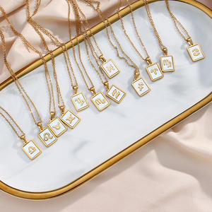 Nouveau collier pendentif coquille signe du zodiaque 12 à la mode chaînes à la mode en acier inoxydable plaqué or 18 carats pour les femmes qui ne se fanent pas - Product Image 1